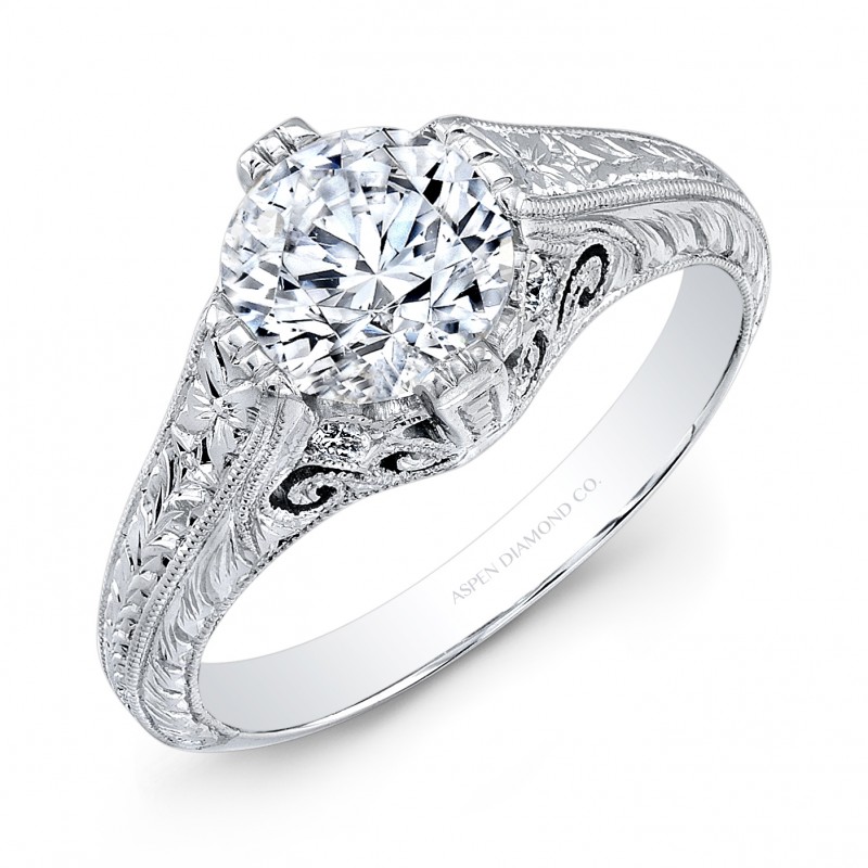 Round Brilliant Diamond Engagement Ring in Platinum