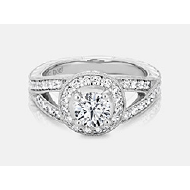 Round Brilliant Diamond Engagement Ring in 18K White Gold